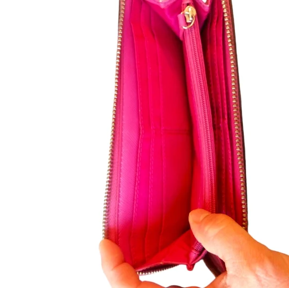 Coach Wallet - Picture 8 of 10